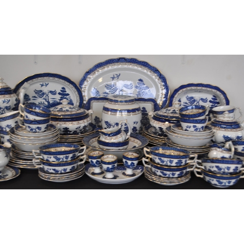 88 - Royal Doulton Booths - A large collection of china dinner / tableware / tea service in Real Old Will... 