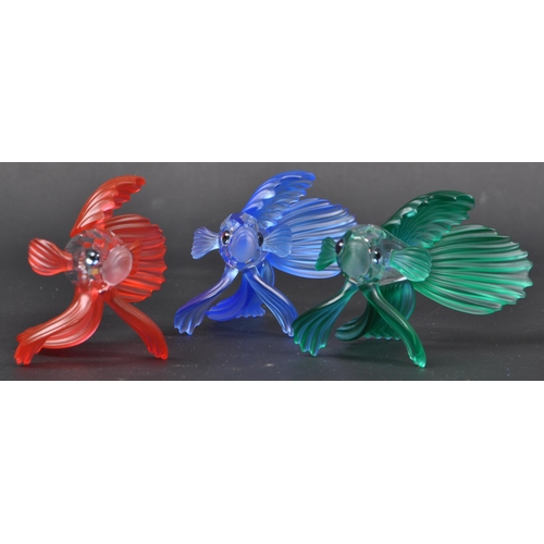 95 - Swarovski - Three boxed Swarovski crystal Siamese Fighting Fish animal figures. Each of the fish in ... 