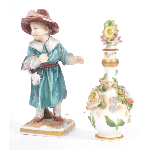 98 - Capodimonte - A collection of eleven 19th Century china porcelain Capodimonte figurines comprising o... 