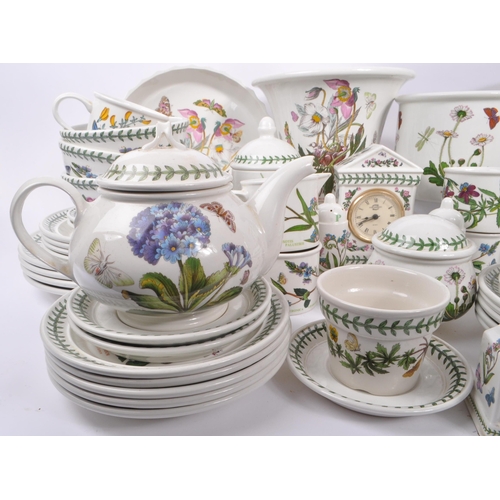 142 - Portmeirion - The Botanical Garden - A large extensive collection of ceramic dinnerware / tea servic... 