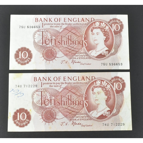 515 - Bank of England - A collection of British uncirculated bank notes banknotes to include; 4x J Q Hollo... 