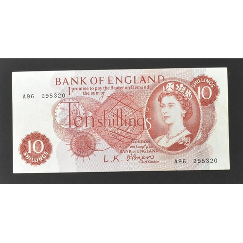 515 - Bank of England - A collection of British uncirculated bank notes banknotes to include; 4x J Q Hollo... 