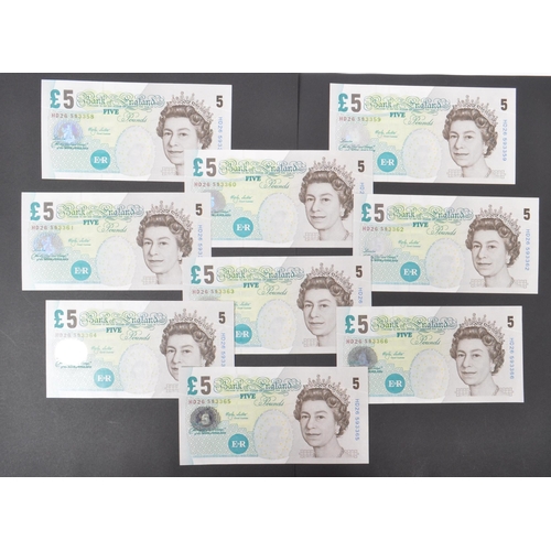 519 - Bank of England - A collection of British uncirculated bank notes banknotes to include; 3x L K Obrie... 