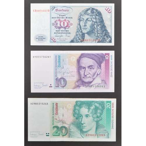 523 - A collection of International European mostly uncirculated bank notes to include; 1x Croatia 10 kuna... 