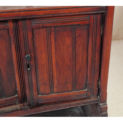 1025 - An early 20th Century Edwardian mahogany pedestal washstand. Rectangular form, gallery side and back... 