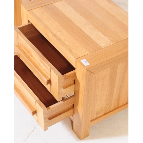 572 - M&S SONOMA - A pair of contemporary Marks & Spencers Sonoma range Oak Furniture Land manner bedside ... 