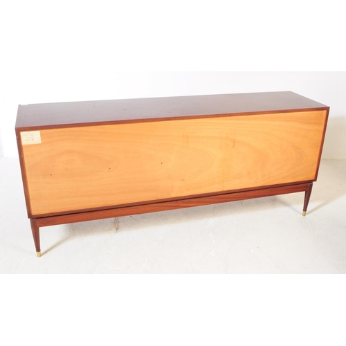 596 - Greaves & Thomas - A mid 20th century Greaves and Thomas Londoner model 5213 sideboard. The sideboar... 