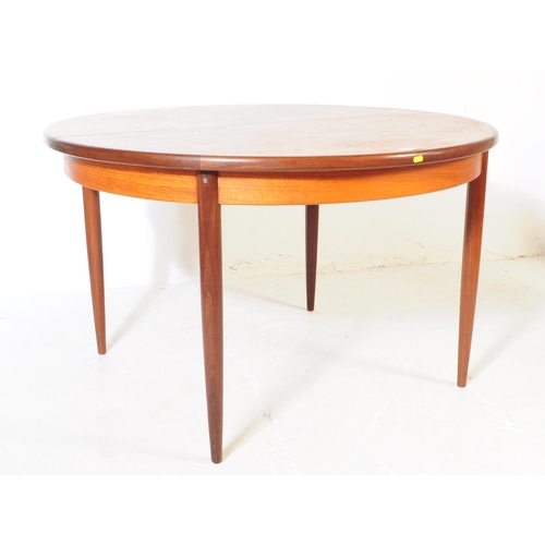 687 - G-Plan - Fresco Range - A mid 20th century G-Plan Fresco range teak wood dining table. The table of ... 