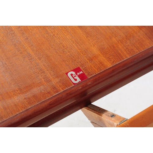 687 - G-Plan - Fresco Range - A mid 20th century G-Plan Fresco range teak wood dining table. The table of ... 