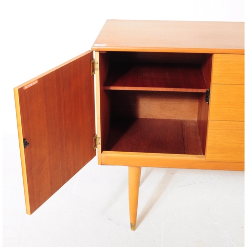 688 - Schreiber Furniture - A mid 20th century Schreiber Furniture light oak veneered sideboard credenza. ... 