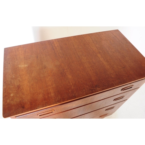 754 - British Modern Design - Mid century teak wood chest of drawers. Rectangular form with a bank of four... 