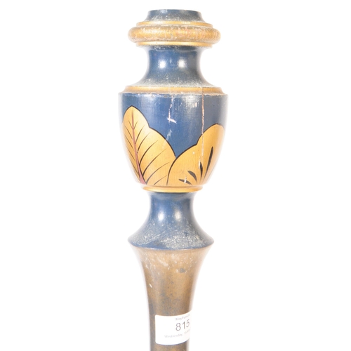 815 - An early 20th century circa 1920s chinoiserie standing standard floor light lamp. In a blue ground w... 