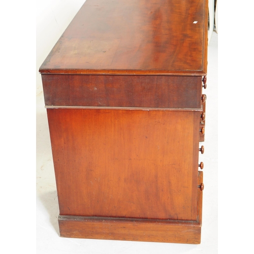 905 - A 19th century Victorian mahogany twin pedestal writing desk. The desk featuring a bank of three dra... 