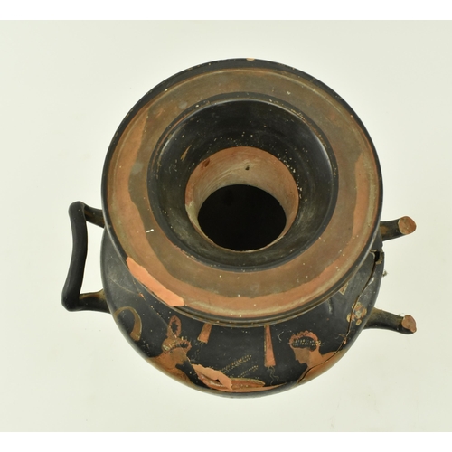 223 - After Apulian (Greek) 360BC-330BC - A hand painted terracotta Hydria water jug vase. The vase with a... 