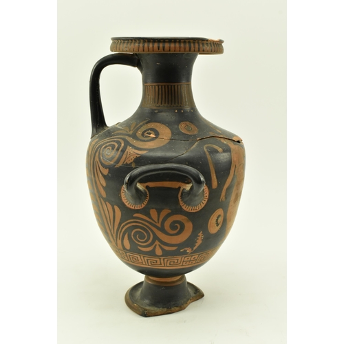 223 - After Apulian (Greek) 360BC-330BC - A hand painted terracotta Hydria water jug vase. The vase with a... 