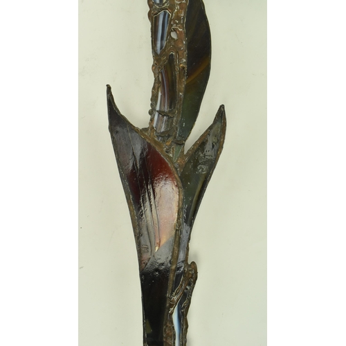 152 - John Leathwood, Hull - An Art Nouveau style stained leaded glass decorative flower wall panel. The p... 