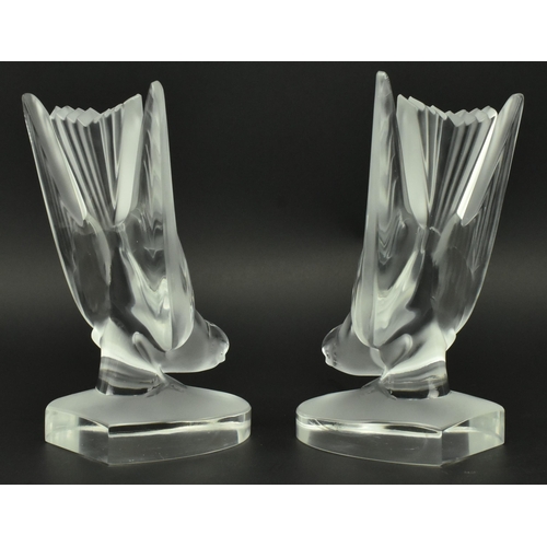 38 - Lalique, France - A pair of 20th century circa 1970s frosted & clear glass Hirondelle (swallow) book... 