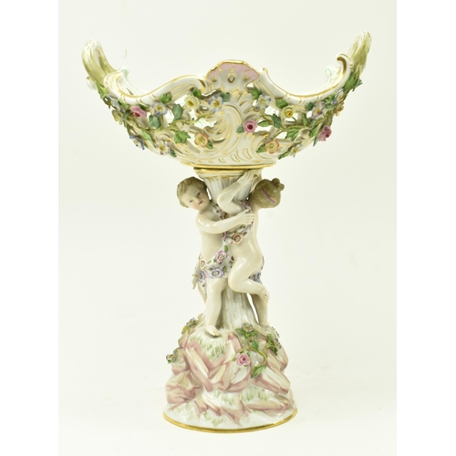 48 - Meissen, Germany - An early 20th century circa 1900 hand painted porcelain tazza with cherubs. The t... 