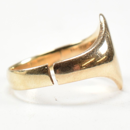 153 - An early 20th century hallmarked 9ct gold signet ring AF. The 9ct gold navette signet ring having a ... 