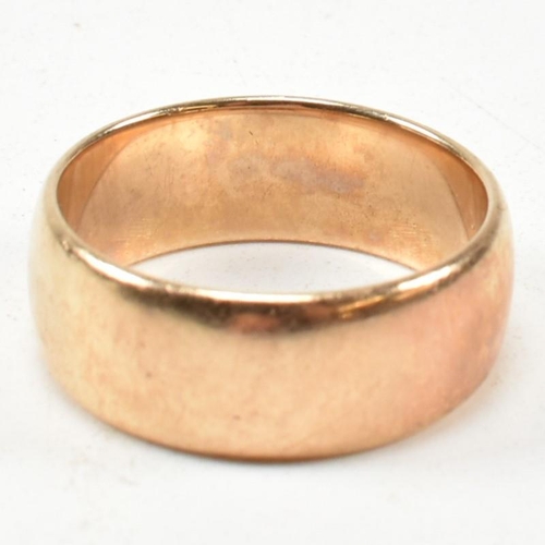 193 - A hallmarked 9ct gold band ring. The gold band ring hallmarked for Birmingham, 1965. Size R.5. Weigh... 