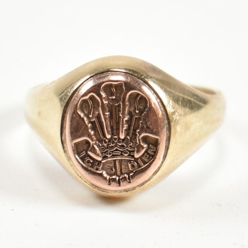 260 - A hallmarked 9ct gold Cymru Y Metal Prince of Wales signet ring. The signet ring having an oval head... 