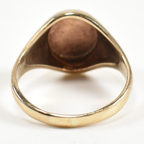 260 - A hallmarked 9ct gold Cymru Y Metal Prince of Wales signet ring. The signet ring having an oval head... 