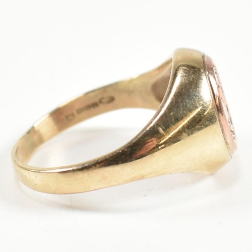 260 - A hallmarked 9ct gold Cymru Y Metal Prince of Wales signet ring. The signet ring having an oval head... 