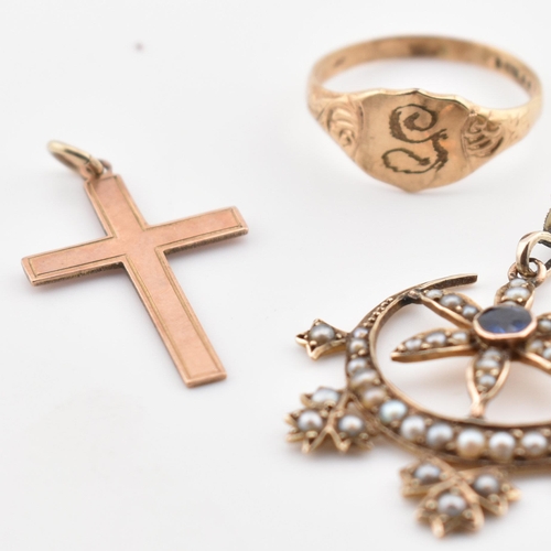 284 - A hallmarked 9ct gold signet ring and two 9ct gold necklace pendants. The lot to include a hallmarke... 