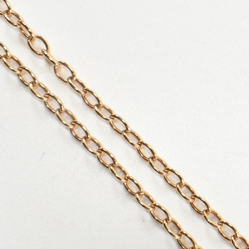 300 - A hallmarked 9ct gold T-bar necklace with heart pendant. The 9ct gold cable chain necklace having a ... 