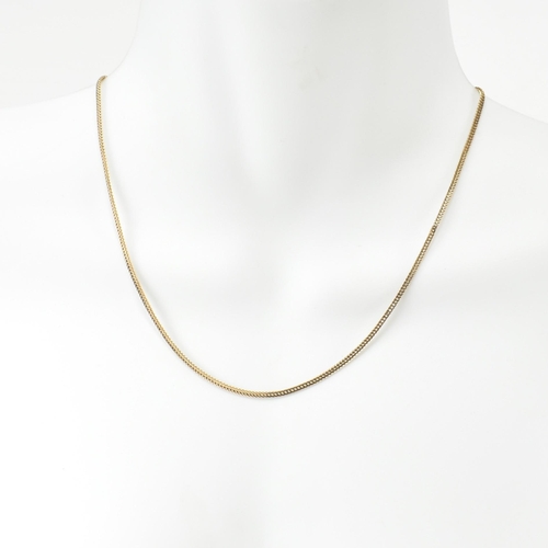 317 - A hallmarked 9ct gold foxtail chain necklace. The 9ct gold necklace having foxtail chain links to sp... 