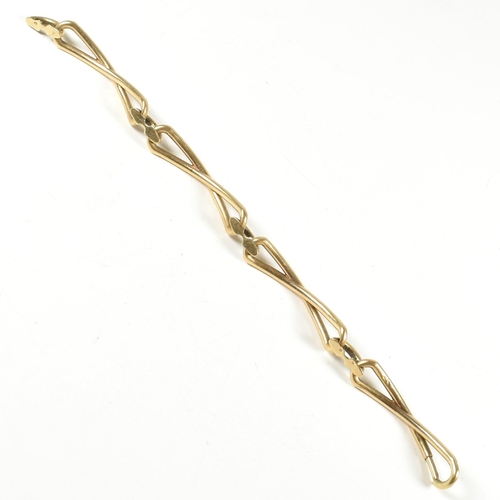 47A - A  Austro Hungarian 14ct yellow gold cross link bracelet. The bracelet formed with large cross links... 