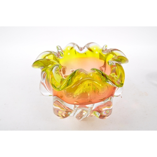 102 - Josef Hospodka - A mid Century circa. 1960s Chribska Czech studio art glass bowl designed by Josef H... 