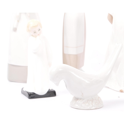 201 - Lladro / Nao - A collection of Lladro & Nao china figures, alongside other similar examples. The col... 