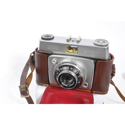 360 - A collection of 20th century European / American 35mm rangefinder / viewfinder cameras. The collecti... 