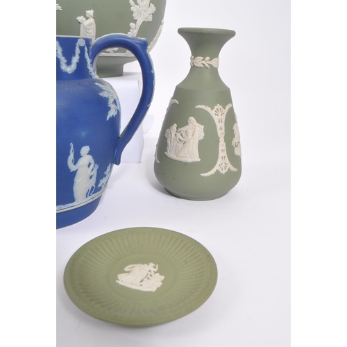 399 - Wedgwood Jasperware - A collection of vintage 20th century porcelain china. To include handled jug, ... 