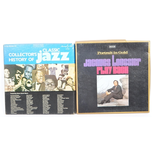 402 - A collection of vintage 20th century LP long play vinyl records. Jazz and Classical genres. Some tit... 