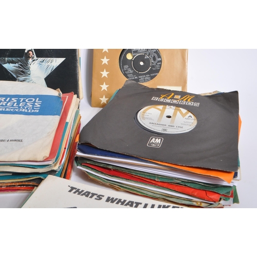 420 - A large collection of 20th Century vintage 45 RPM singles vinyl record albums to include: Stevie Won... 