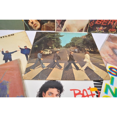 425 - A collection of 20th century pop, rock, and soul music vinyl LP records. The lot to include albums s... 