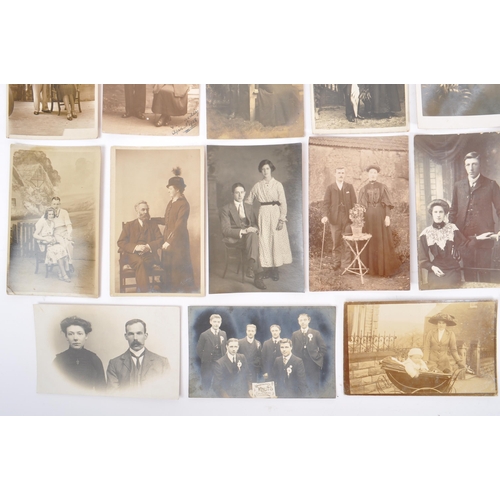 462 - A collection of 19th century photographic postcards of Social History. Collection of approx 1600 sho... 