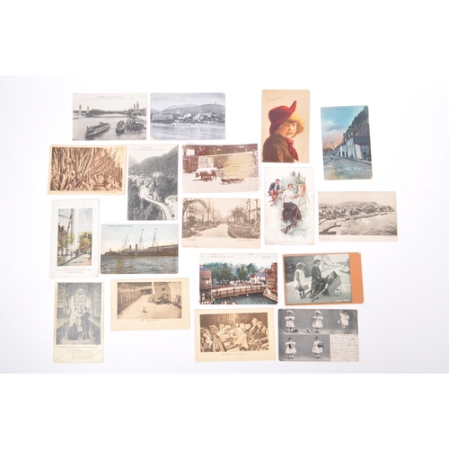 469 - Old B&W Photographs and postcards (850 approx.) -  Early to mid 19th century postcards mostly Britis... 