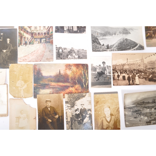 469 - Old B&W Photographs and postcards (850 approx.) -  Early to mid 19th century postcards mostly Britis... 