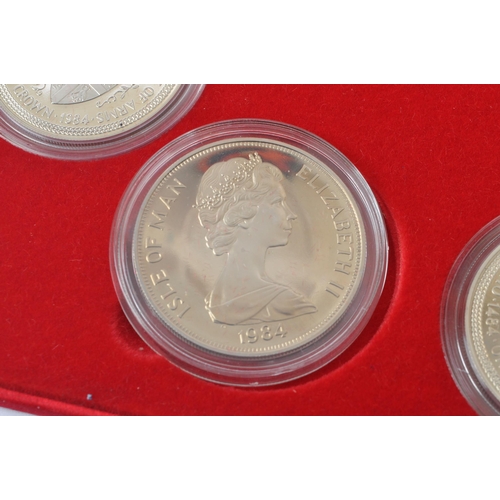 503 - Pobjoy Mint - A collection of 20th Century Isle of Man commemorative crown coins to include set of f... 