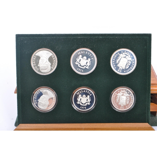 508 - Royal Mint - The Conservation Coin Collection - A collection of 20th Century WWF wildlife conservati... 