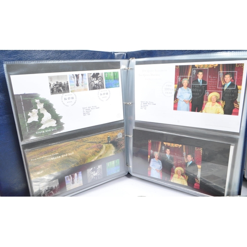 510 - A large extensive collection of United Kingdom Royal Mail mint commemorative postage stamps in prese... 