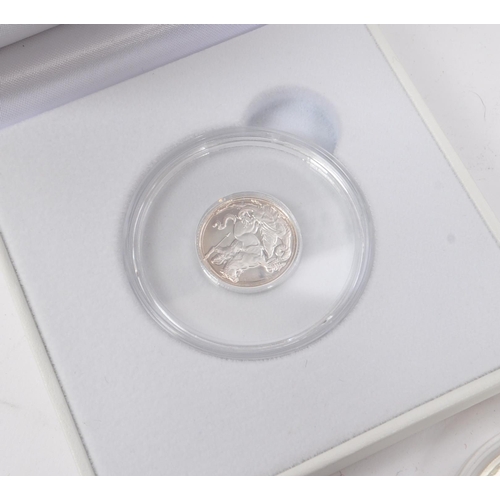 547 - The Royal Mint - A collection of UK silver proof coins to include 2019 Silver Half Sovereign, 2017 A... 