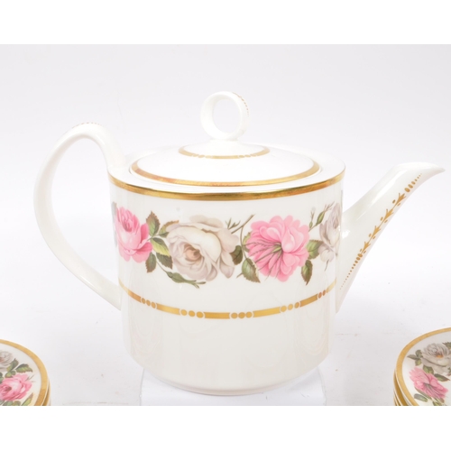 71 - Royal Worcester - Royal Garden Pattern - A vintage mid  20th century circa 1960 porcelain china tea ... 