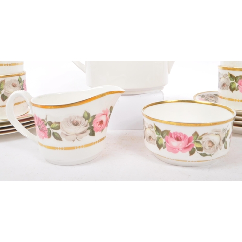 71 - Royal Worcester - Royal Garden Pattern - A vintage mid  20th century circa 1960 porcelain china tea ... 