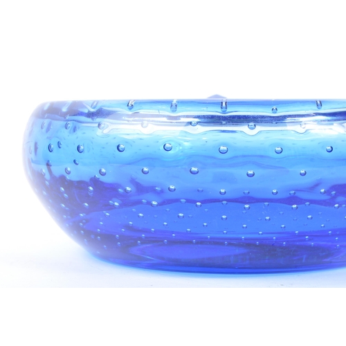 97 - Whitefriars - A mid Century retro 1960s Kingfisher style bubble control blue glass bowl of circular ... 