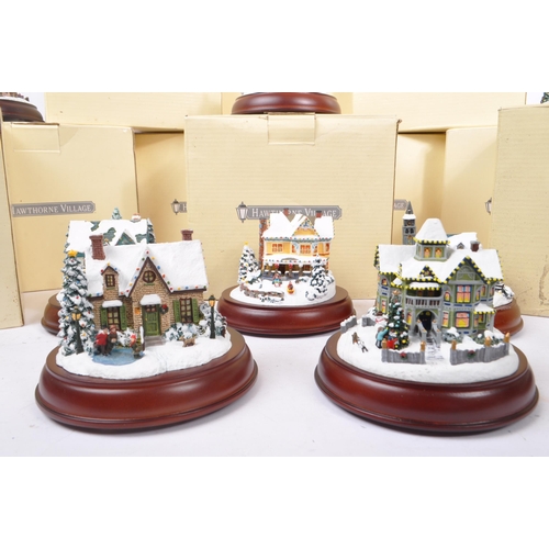 104 - Hawthorne Village - Victorian Lights A collection of boxed 20th century Hawthorne Village Christmas ... 