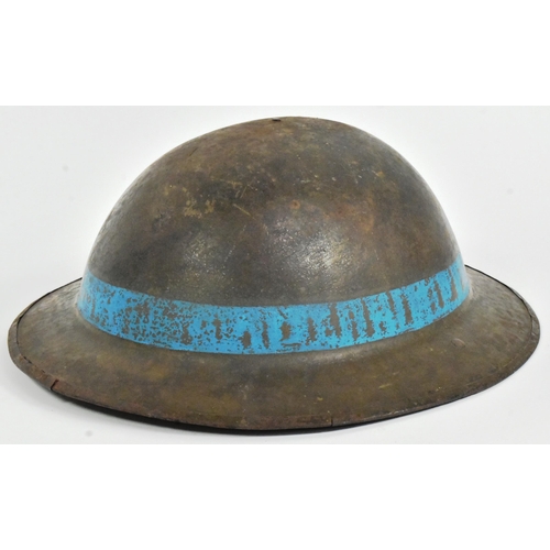 144 - A WWI First World War British Army Brodie helmet attributed to the 1st Battalion East Yorkshire regi... 